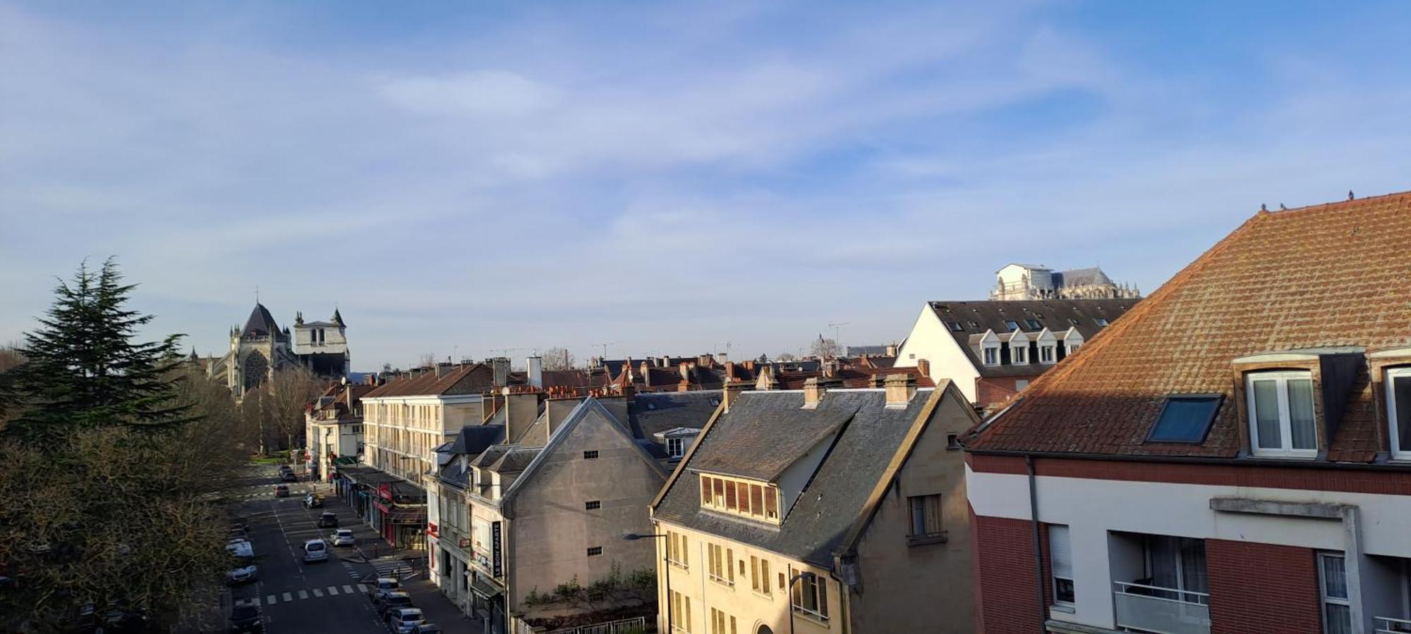 A Stondeta Apartment Beauvais Luaran gambar